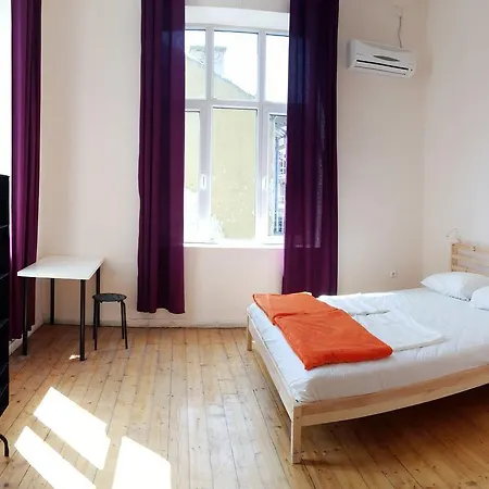 Hostel Avocado *