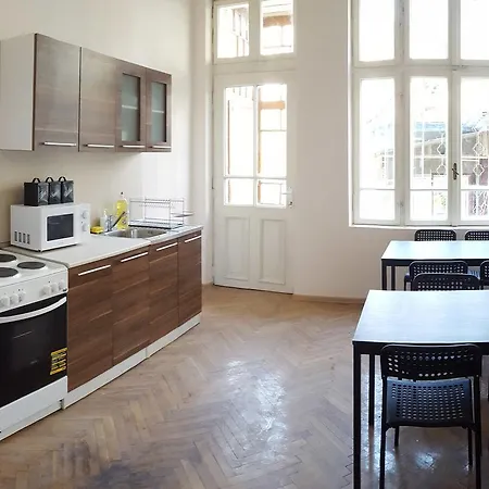 Avocado Hostel Varna