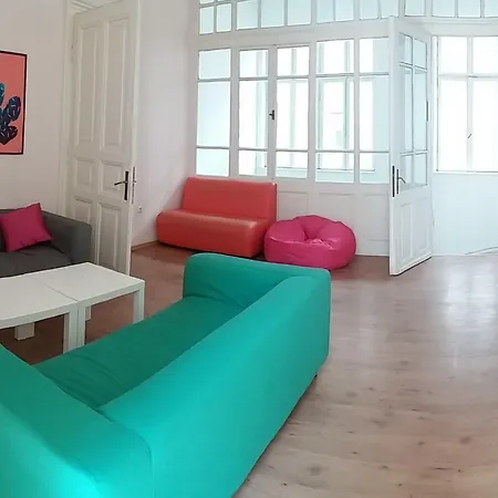 Avocado Hostel